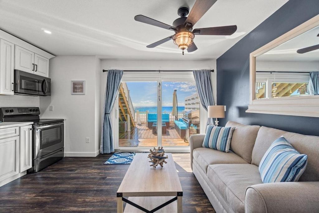 Newly Remodeled Beachfront Townhome - Sleeps 14 بنما سيتي بيتش المظهر الخارجي الصورة