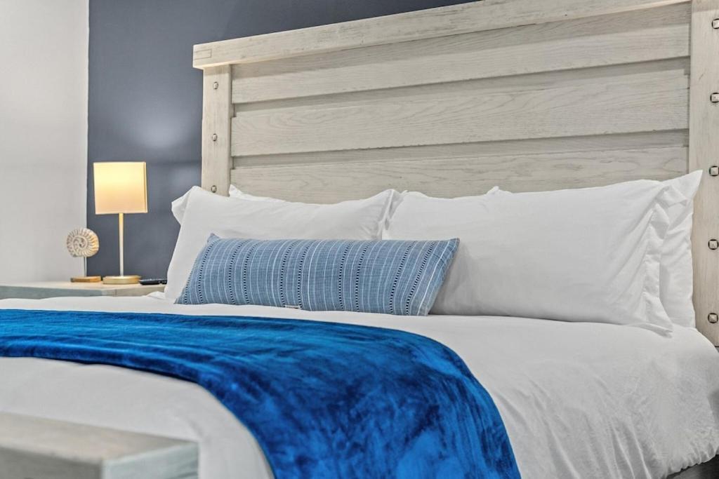Newly Remodeled Beachfront Townhome - Sleeps 14 بنما سيتي بيتش المظهر الخارجي الصورة