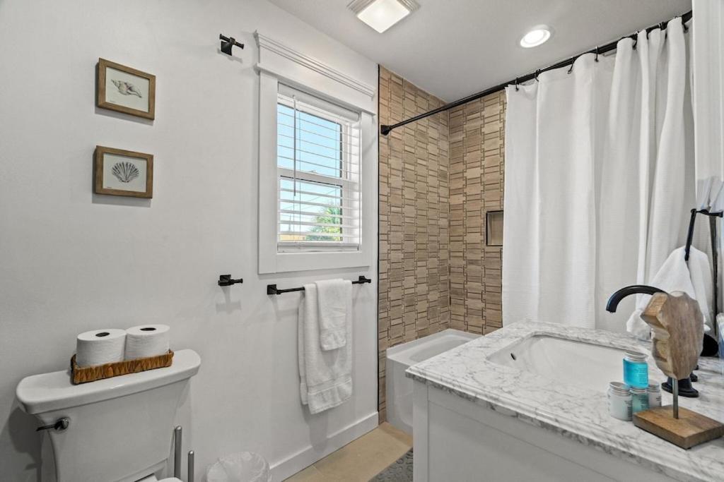 Newly Remodeled Beachfront Townhome - Sleeps 14 بنما سيتي بيتش المظهر الخارجي الصورة
