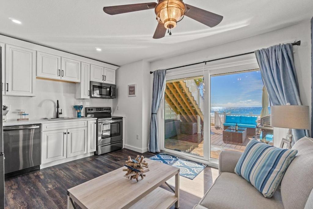 Newly Remodeled Beachfront Townhome - Sleeps 14 بنما سيتي بيتش المظهر الخارجي الصورة