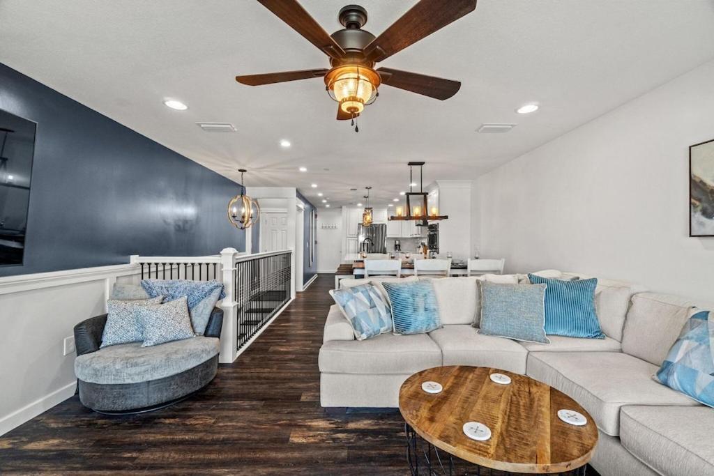 Newly Remodeled Beachfront Townhome - Sleeps 14 بنما سيتي بيتش المظهر الخارجي الصورة
